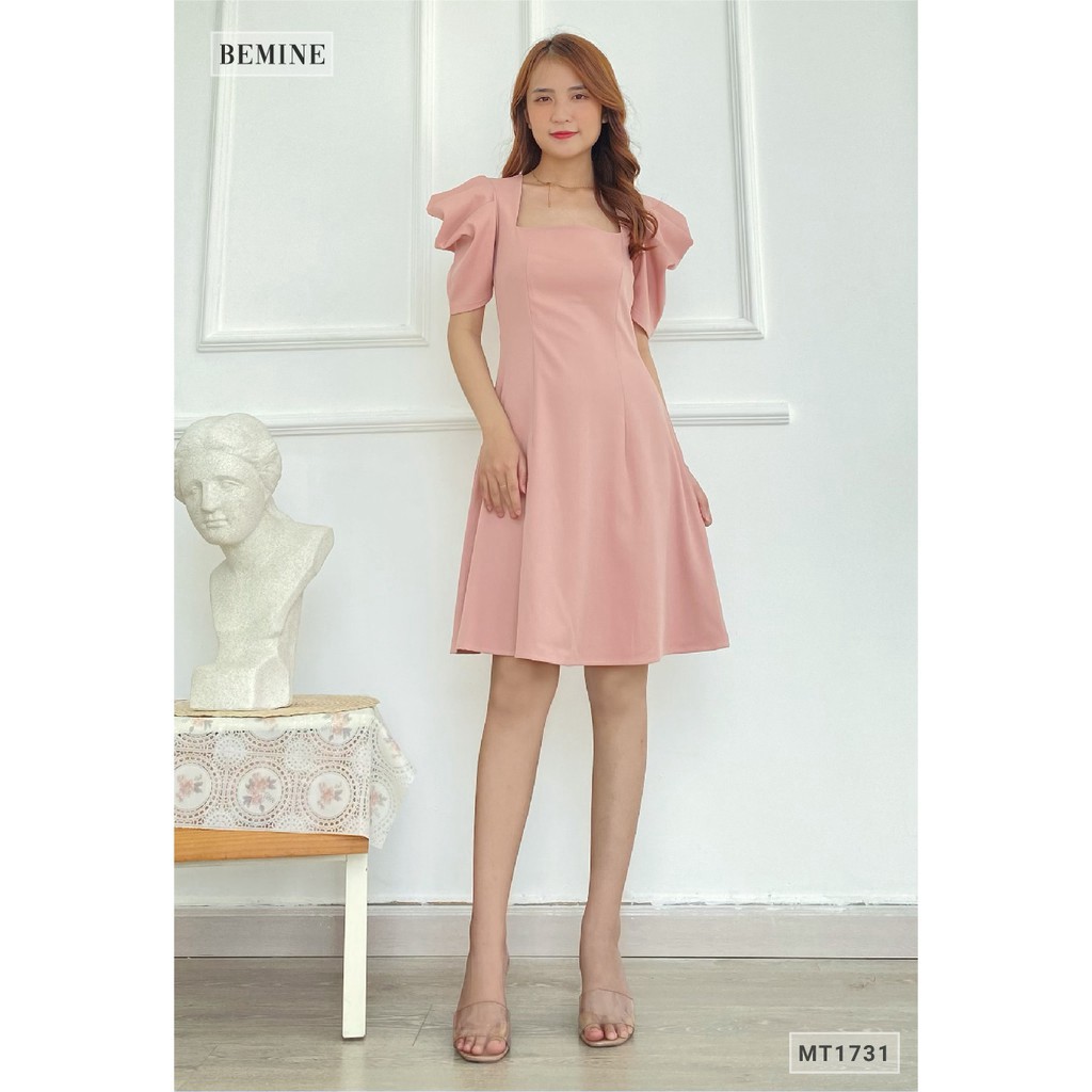 Đầm cổ vuông tay xếp ly tầng BEMINE MT1731HONG