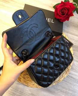 Túi Classic size 18 xích đen