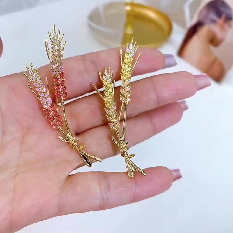 Ghim Cài Áo/Khăn Choàng Đính Đá Sang Trọng