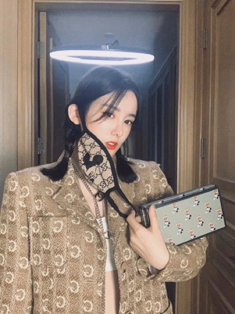 Hot trend - khẩu trang mickey gucci, khẩu trang guci xịn xò cao cấp | BigBuy360 - bigbuy360.vn