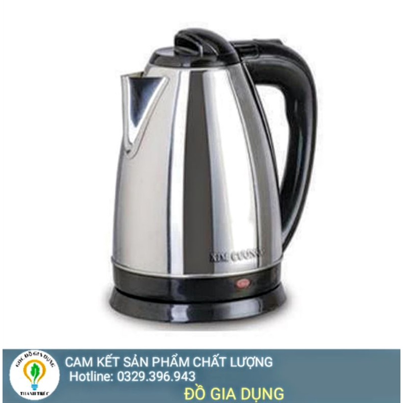 Ấm đun nước siêu tốc Kim Cương 1,8 lít.
