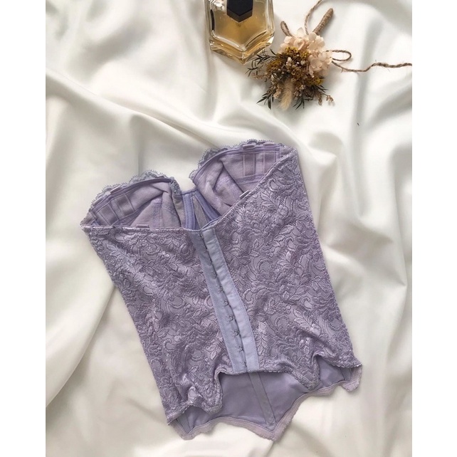 Áo corset ren tím pastel 2hand