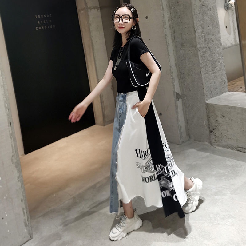 [LININ] Chân Váy Denim Lửng Eo Cao Vừa Vặn Ghép Mảnh Ghép Mảnh Ghép Vải In Chữ Thời Trang Phong Cách Mùa Hè
