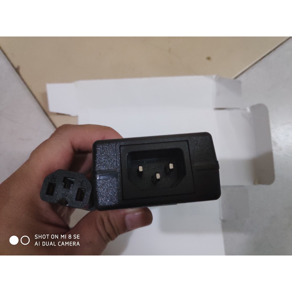 Đồng hồ đo điện áp và dòng sạc cho xe đạp điện và xe máy điện