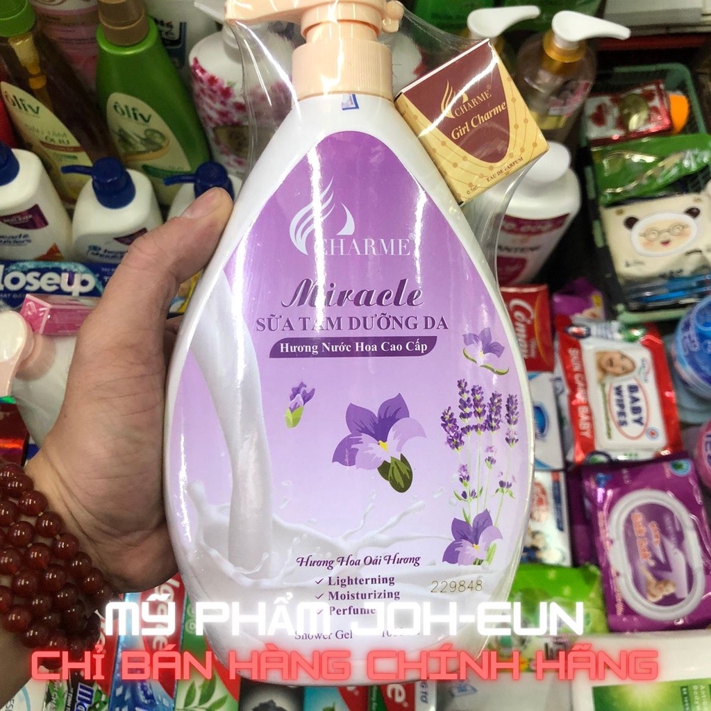 Sữa Tắm Miracle 1000ml Hương Nước Hoa Ngọc Lan Tây &amp; Oải Hương ( tặng kèm chai nước hoa nhỏ)