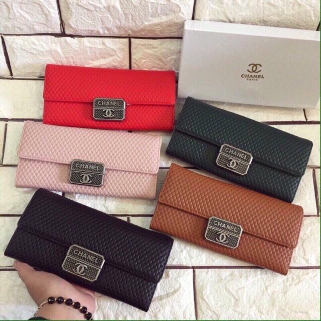 tuixachthoitranggiare94