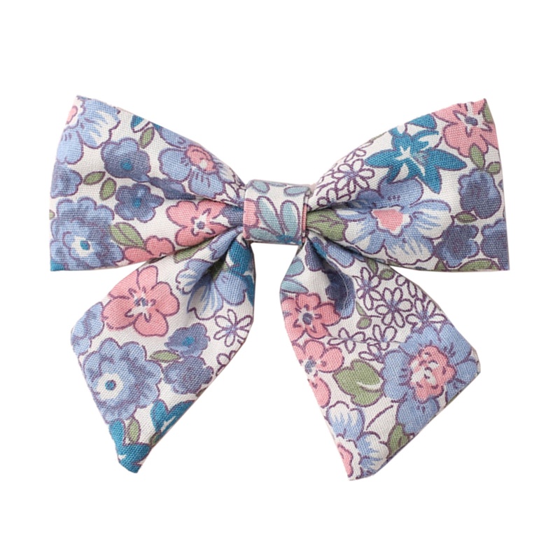 Bộ Dụng Cụ Chăm Sóc Em Bé An Toàn Tiện Lợi