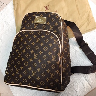 Ba lô học sinh L.V