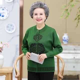 Áo len cho bà