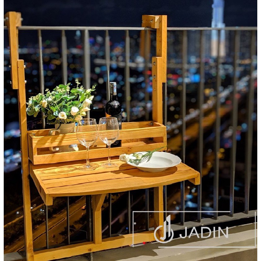 Bộ bàn ban công 2 ghế, tiết kiệm diện tích, ghế chân sắt mặt gỗ tự nhiên, bộ bàn ghế ngoài trời Jadin