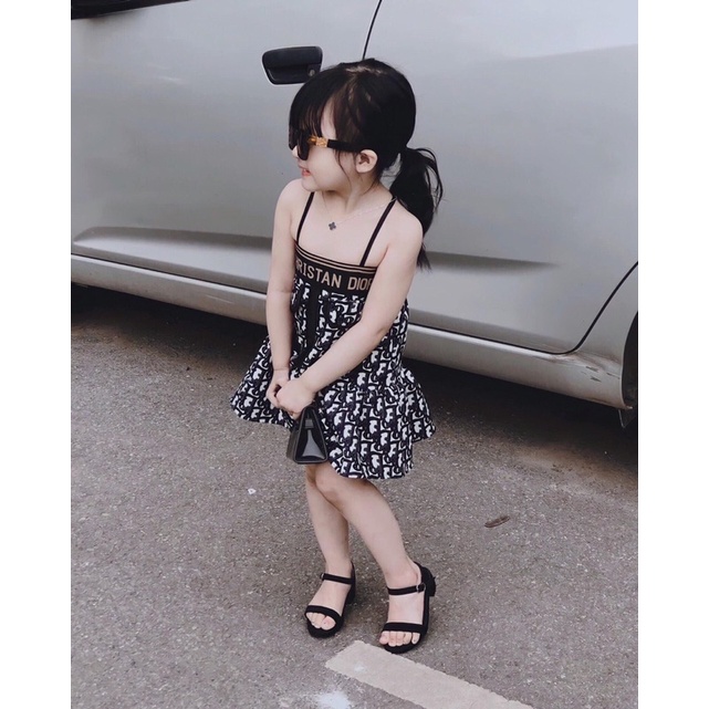 Váy đầm kèm nón DI cho bé gái