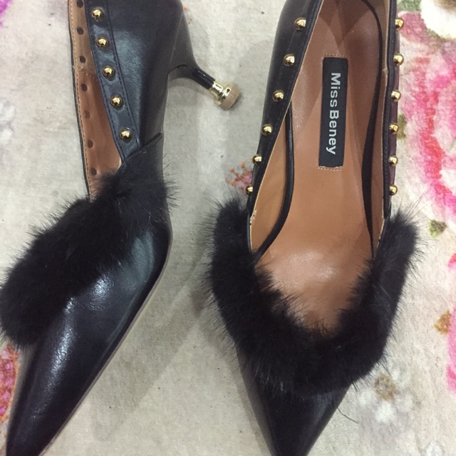 Giày hiệu Miss benny sale tụt quần như cho
