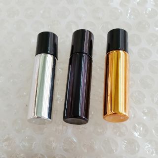 Set 3 chai bi lăn 5ml chiết nước hoa 3 lo 3màu