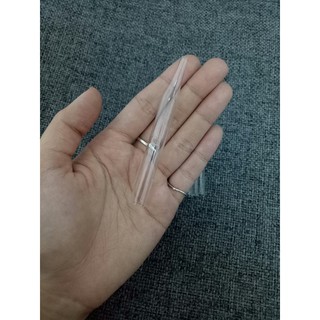 Ống hút mụn
