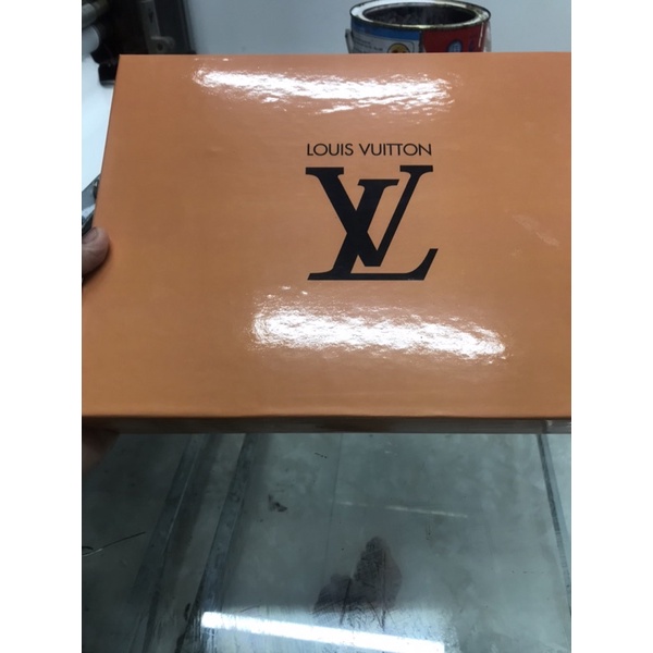 Hộp túi LV