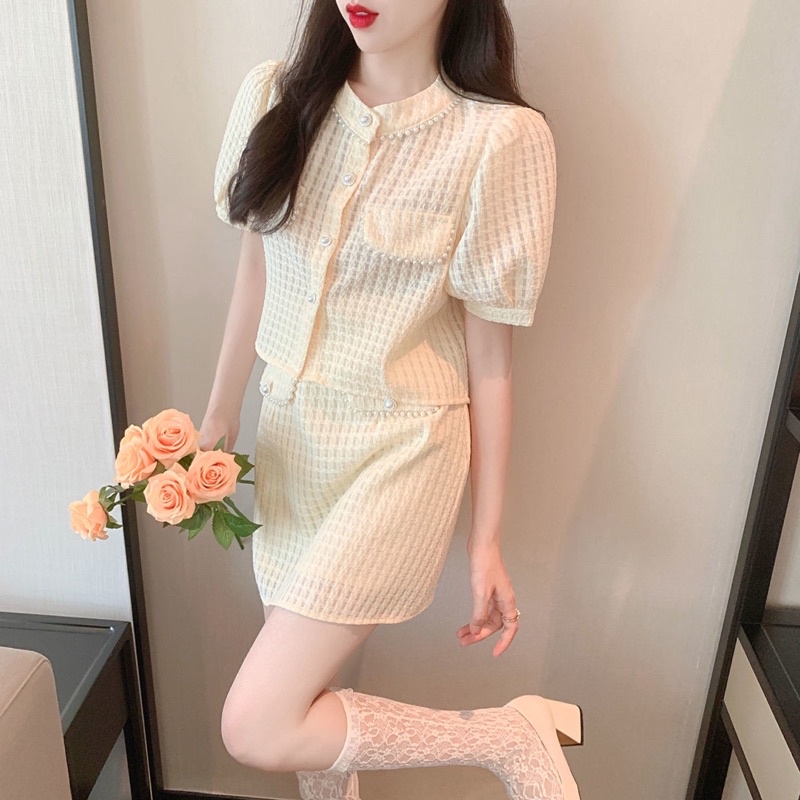 Set tiểu thư áo croptop chân váy chữ A xinh xắn