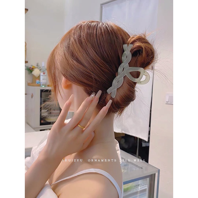 Kẹp tóc càng cua Hàn Quốc xinh Cặp tóc Xoắn trong suốt cỡ lớn nhiều màu đáng yêu hottrend phong cách cho nữ Aikimo KN3