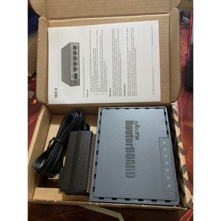 Thiết bị cân bằng tải Mikrotik RB750Gr3