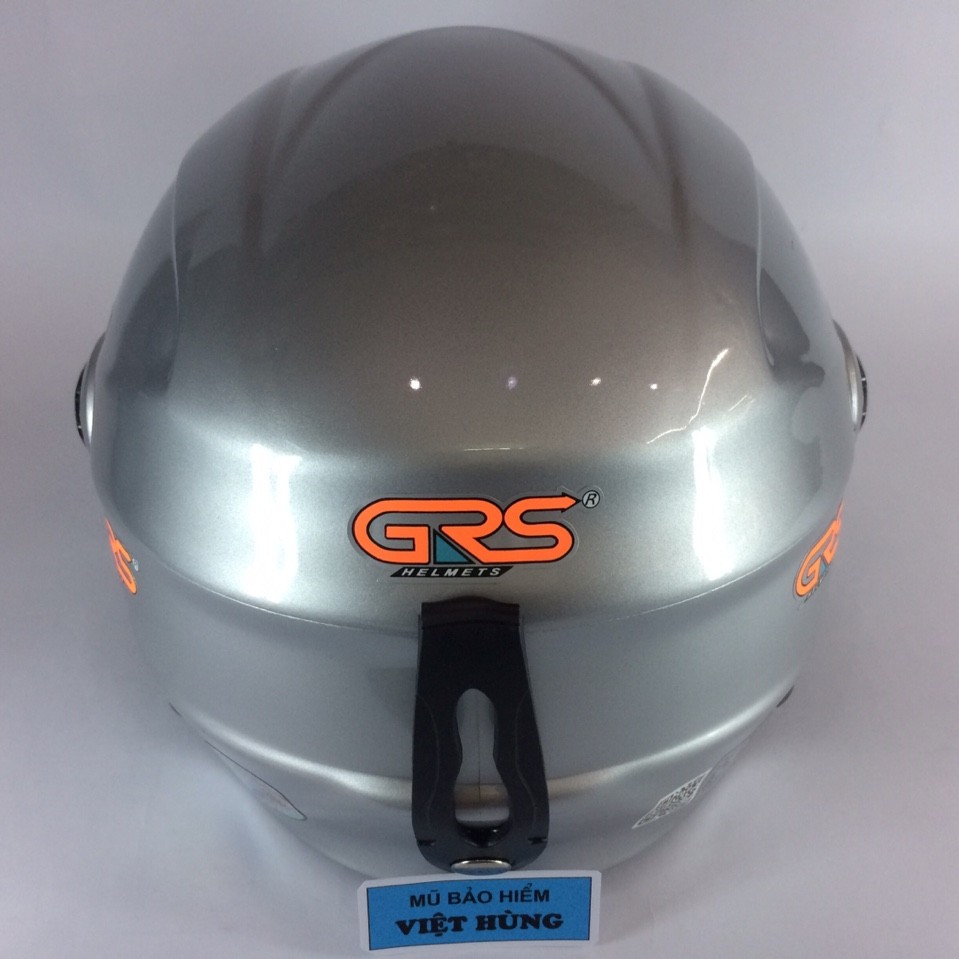 Mũ bảo hiểm GRS A790K (bạc bóng) (Mũ dành cho người đầu hơi to)