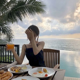 Maxi lưng trần