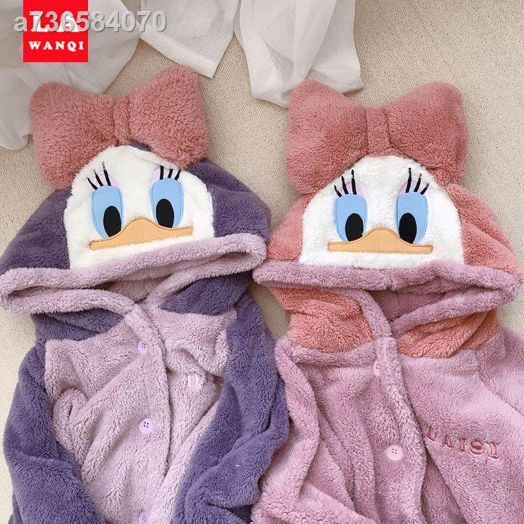 ❆❁Áo choàng tắm dáng dài chất liệu nhung dày dặn hoạ tiết vịt Donald | BigBuy360 - bigbuy360.vn