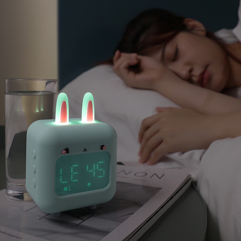 Đồng hồ báo thức điện tử kiêm đèn ngủ Thỏ vuông ✅ Đồng hồ để bàn✅ Cảm ứng âm thanh đổi màu✅ Thể hiện nhiệt độ✅ Decor