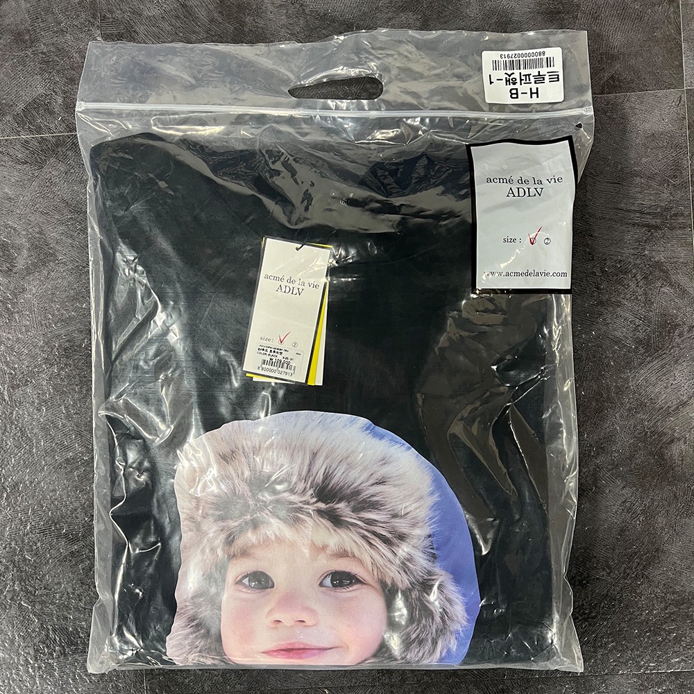 Áo hoodie có mũ ADLV BABY FACE HOODIE BLACK (8 types)