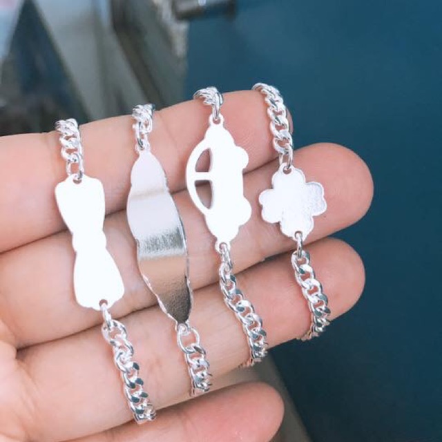 Lắc tay bạc cho bé