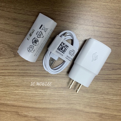 Phụ kiện Vsmart: Củ sạc ( Adapter) nhanh Quick Charge 3.0 18W , Cáp Sạc Vsmart, Tai nghe Vsmart chính hãng,hàng bóc máy