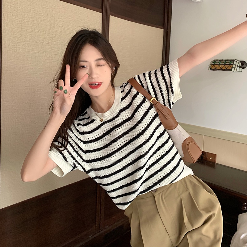 Áo Thun Dệt Kim Tay Ngắn Họa Tiết Kẻ Sọc Thời Trang Mùa Hè Hàn Quốc Hàng Mới 2022 Dành Cho Bạn Nữ
