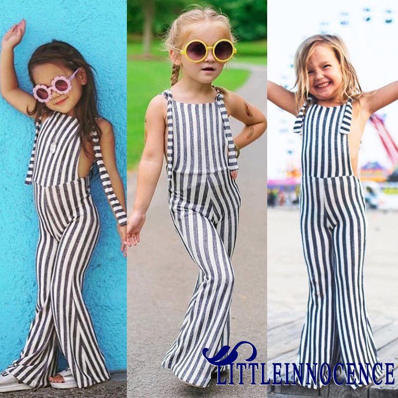 Trang phục jumpsuit kẻ sọc cho mẹ &amp; bé