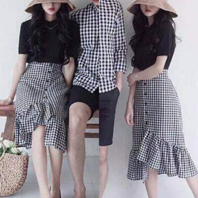 Chân Váy cotton bông caro đuôi cá lệch cài nút, mặt sau lưng thun