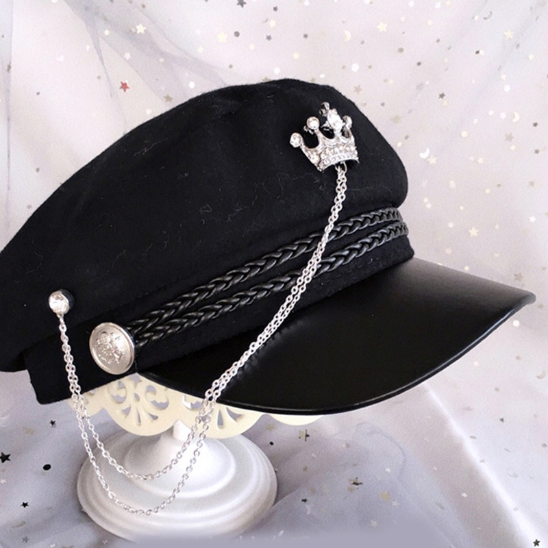Mũ Hải Quân Màu Đen Phối Dây Xích Phong Cách Retro Cho Ngày Valentine