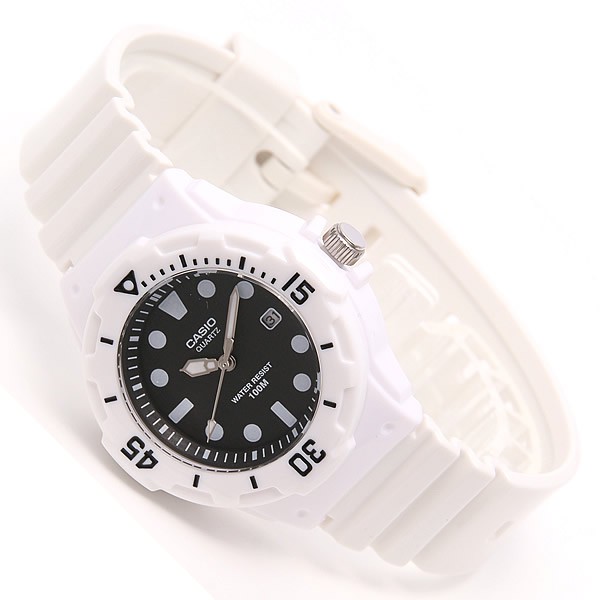 Đồng hồ nữ dây nhựa Casio chính hãng Anh Khuê LRW-200H-1EVDF (34mm)