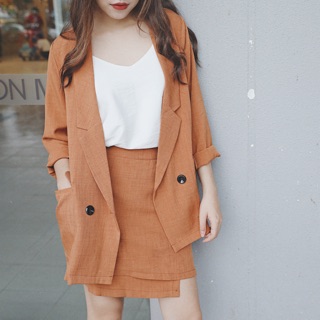Chân váy vạt chéo