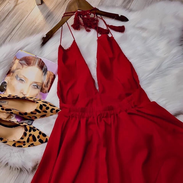 Đầm yếm maxi bôh xịn sò