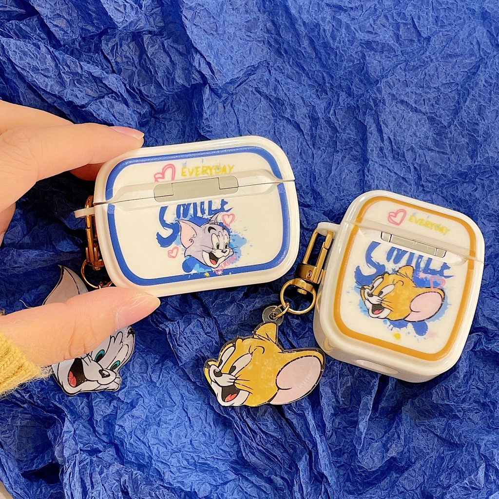 Vỏ Bảo Vệ Hộp Sạc Tai Nghe compatible AirPods3 Pro compatible AirPods3 2Gen Hình Mèo Và Chuột Dễ Thương