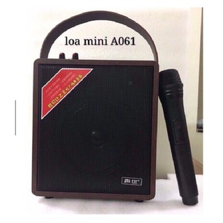 LOA KARAOKE A061 THÙNG GỖ KÈM MIC KHÔNG DÂY