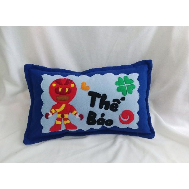Gối handmade siêu nhân gao đỏ