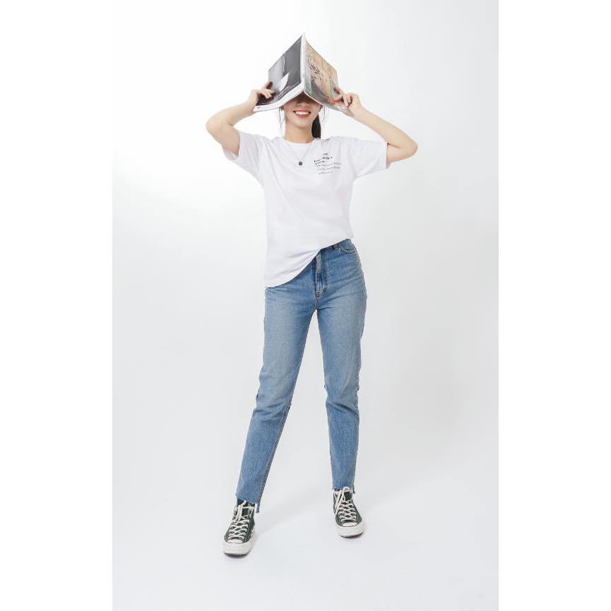 Áo thun unisex in quote Everything happens for a reason