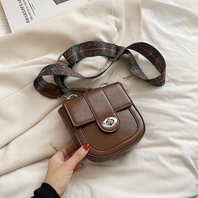 Túi Đeo Chéo Vai Kiểu Yên Ngựa niche Thời Trang Dành Cho Nữ