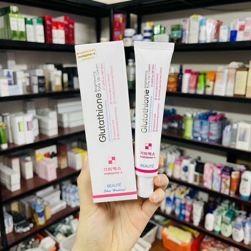 𝐊𝐞𝐦 𝐝𝐮̛𝐨̛̃𝐧𝐠 𝐁𝐞𝐚𝐮𝐭𝐞 𝐌𝐞𝐥𝐚𝐬𝐦𝐚-𝐗 𝐆𝐥𝐮𝐭𝐚𝐭𝐡𝐢𝐨𝐧𝐞 𝐁𝐫𝐢𝐠𝐡𝐭𝐞𝐧𝐢𝐧𝐠 𝐓𝐨𝐧𝐞 𝐔𝐩 𝐂𝐫𝐞𝐚𝐦 40ml