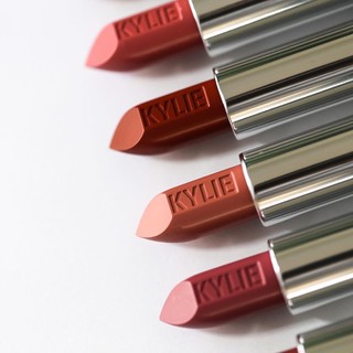 Son thỏi KYLIE JENNER Matte, Crème Lipstick Silver Series
