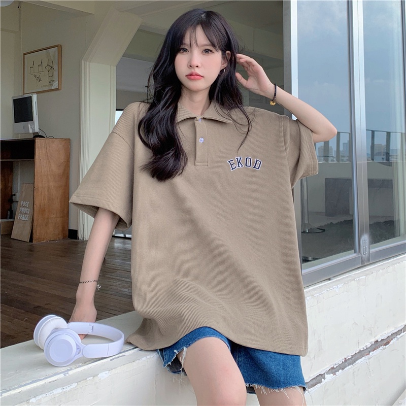 Áo polo SUXI tay ngắn dáng rộng màu trơn thêu chữ thời trang cho nữ