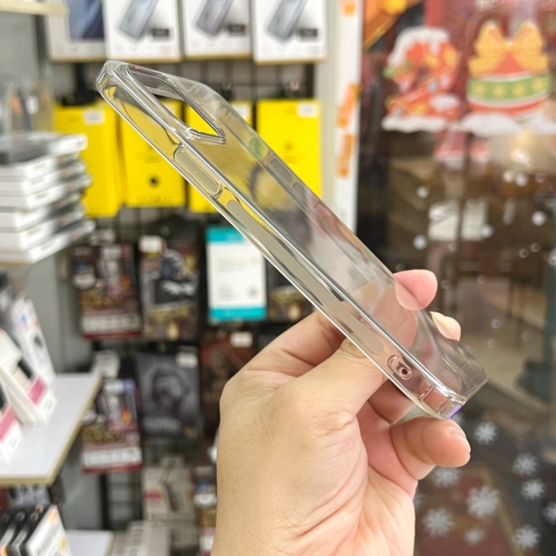 Ốp silicon xám khói dẻo mỏng WK Hongkong chống ố cho iPhone 12 pro max tại Nguyễn Gia group Cao Đạt Quận 5