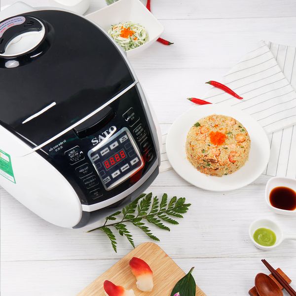 Nồi Cơm Điện Tử SATO 18DT021 1.8L Bảo Hành 12 Tháng