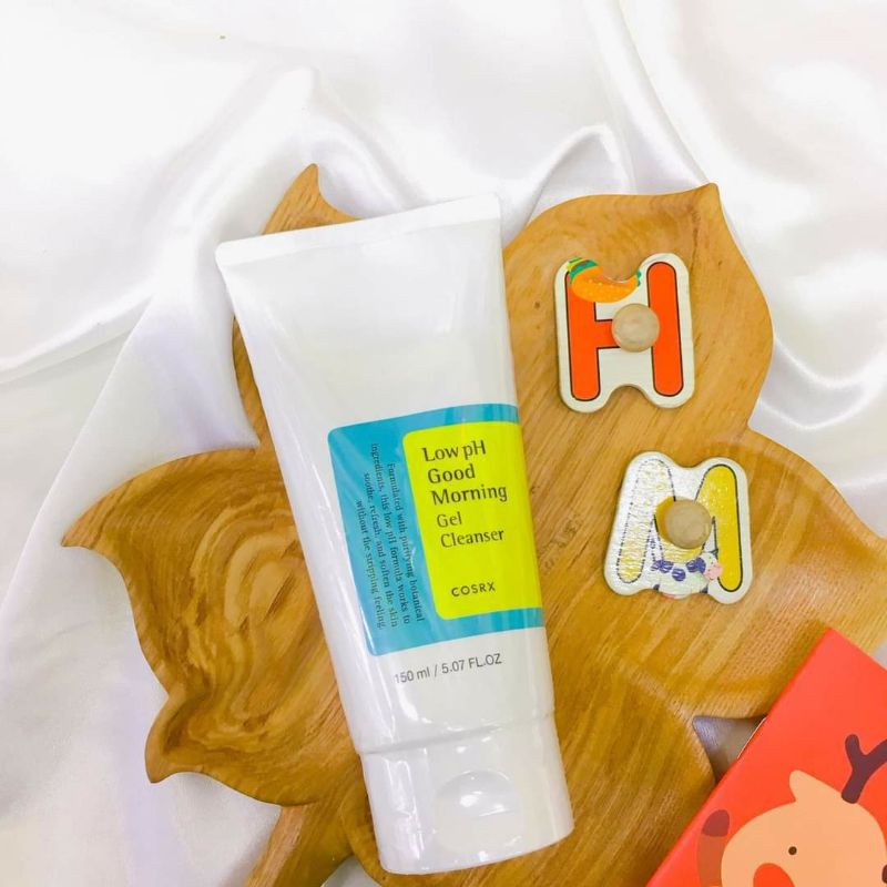 Sữa rửa mặt COSRX LOW PH GOOD MORNING GEL CLEANSER (Chính Hãng) | BigBuy360 - bigbuy360.vn