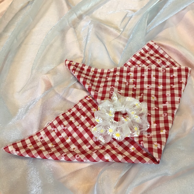 Bandana khăn quàng đầu caro hoa cúc