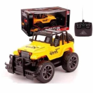 Xe jeep điều khiển cho bé