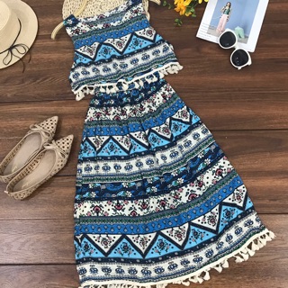 Váy hoạ tiết